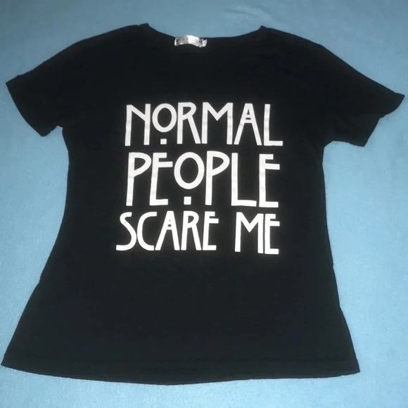 FASHION CLASSIC “Normal People Scare Me” graphic t-shirt size L 🎉Host Pick🎉🎉 - Picture 1 of 7